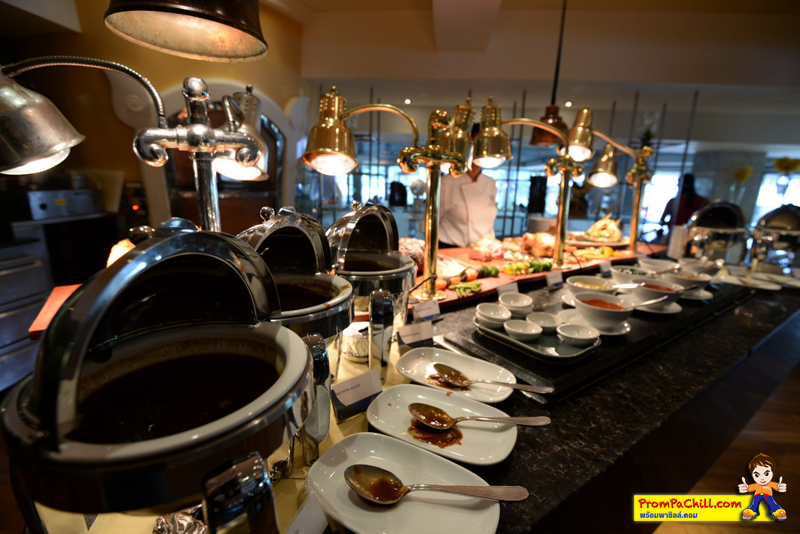 อาหารอินเดีย - ห้องอาหารฟีซท์ Feast @ Royal Orchid Sheraton Hotel